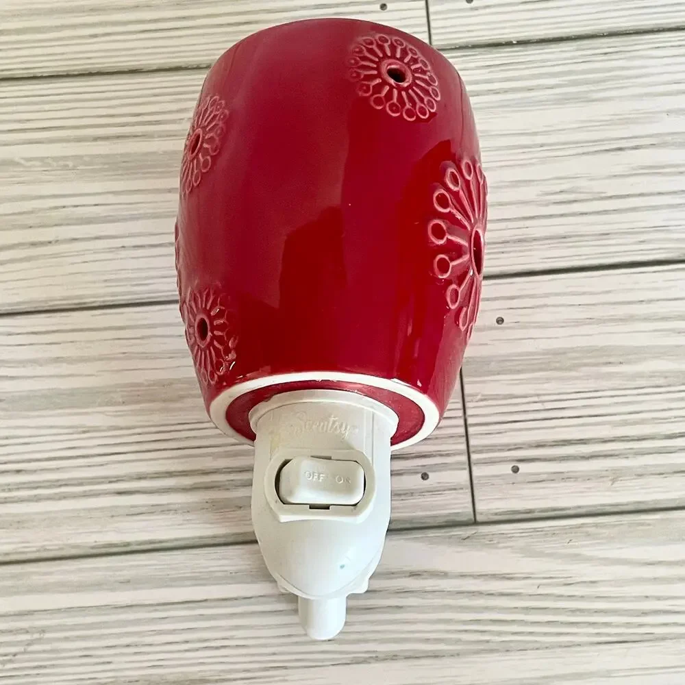 Scentsy Plug In Wall Mini Wax Warmers Set of 2 Red Floral & Beige Sand Dollar
